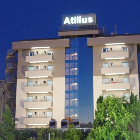 Atilius Hotel & Suites Riccione Eksteriør bilde