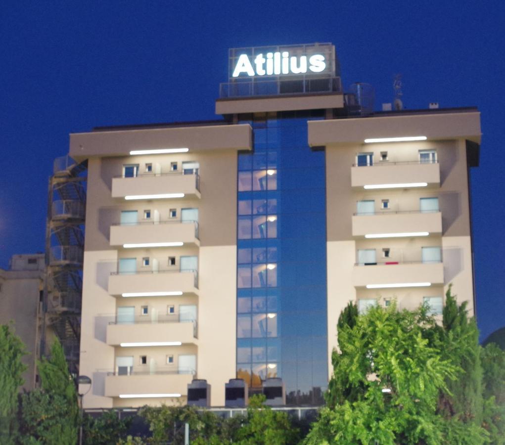 Atilius Hotel & Suites Riccione Eksteriør bilde